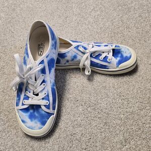 Keen Womens Size 7.5 Elsa Lite Blue White Casual Fashion Sneakers‎ Shoes